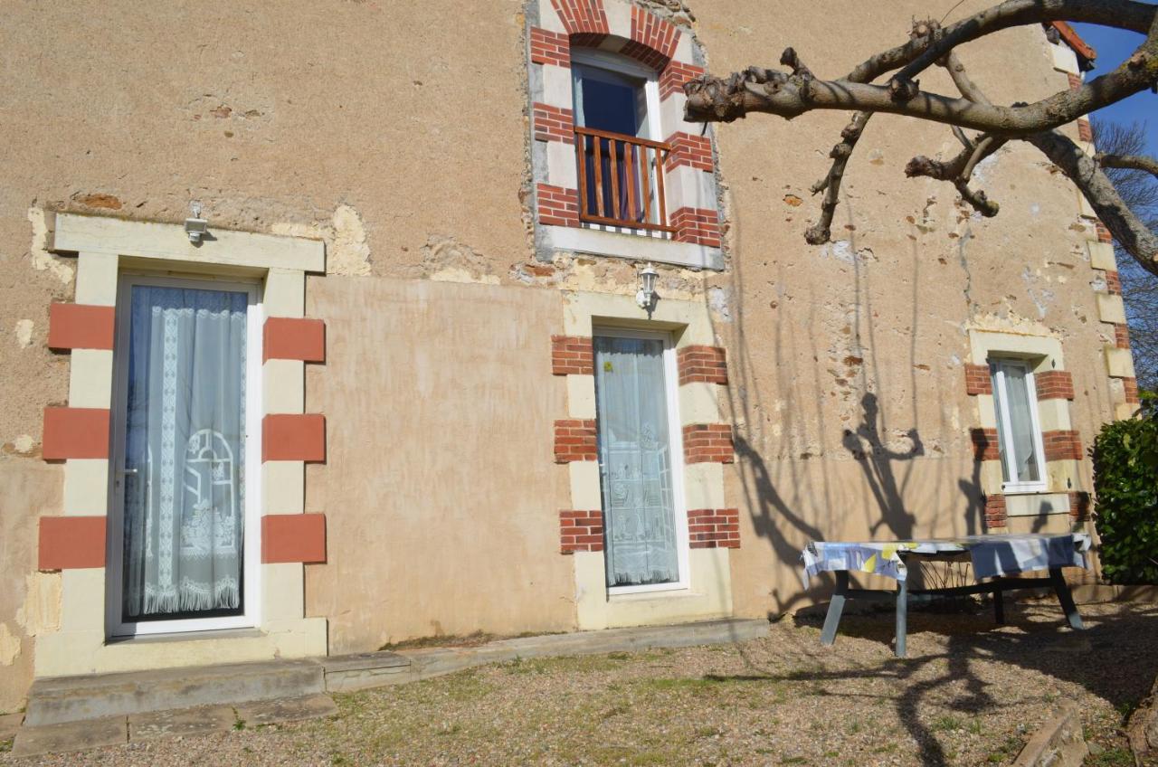 Logis De Chezelles Bed & Breakfast Sidiailles Exterior foto