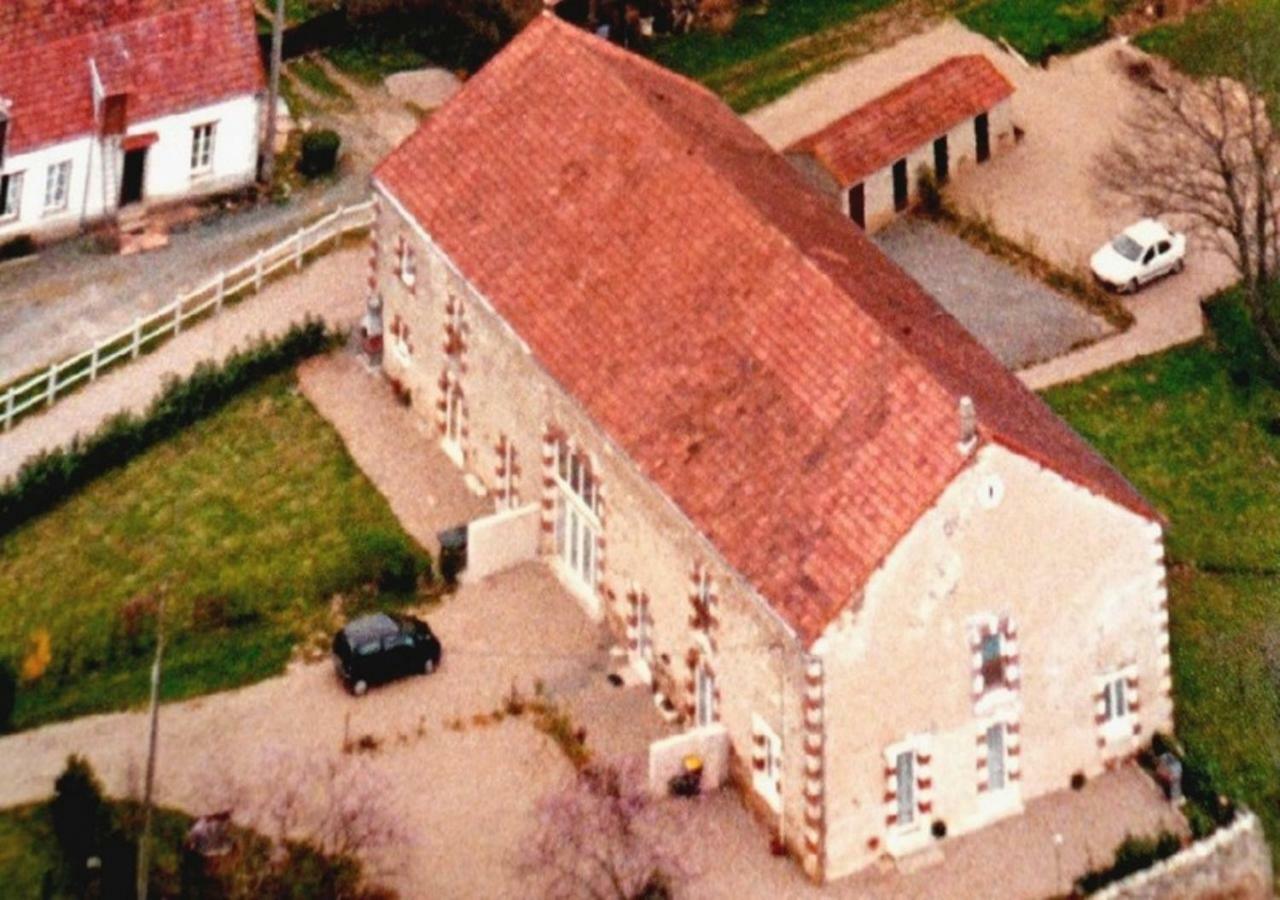 Logis De Chezelles Bed & Breakfast Sidiailles Exterior foto