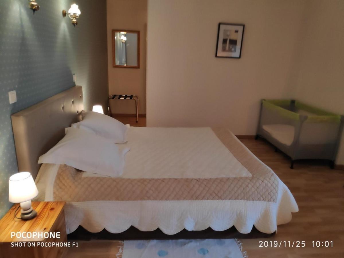 Logis De Chezelles Bed & Breakfast Sidiailles Exterior foto